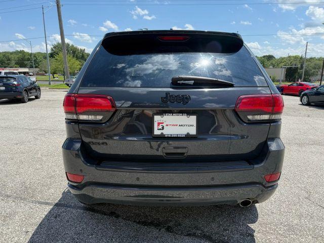 used 2018 Jeep Grand Cherokee car, priced at $17,495