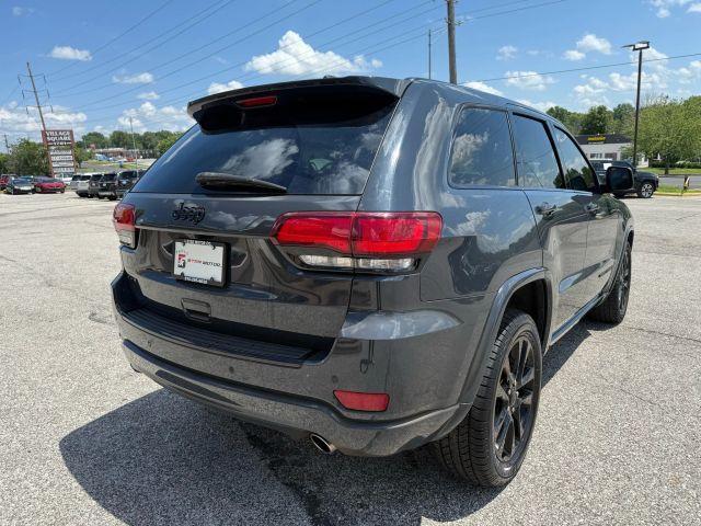 used 2018 Jeep Grand Cherokee car, priced at $17,495