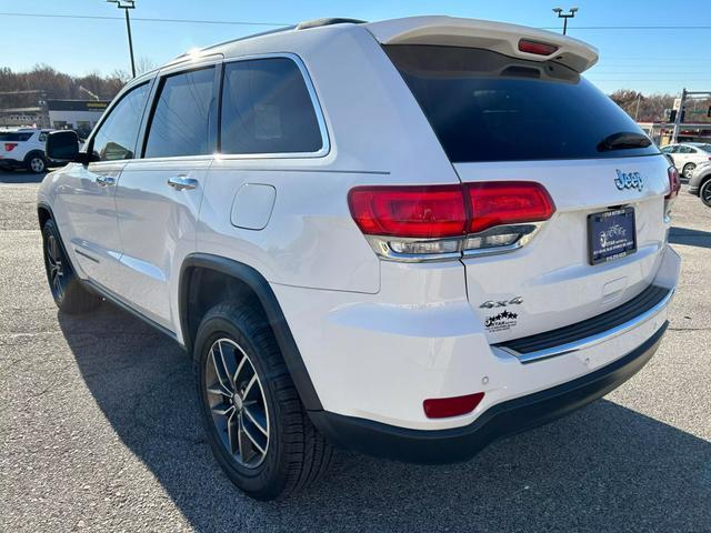 used 2017 Jeep Grand Cherokee car, priced at $14,950