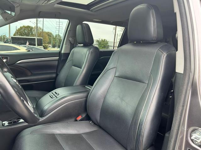 used 2018 Toyota Highlander car, priced at $27,750