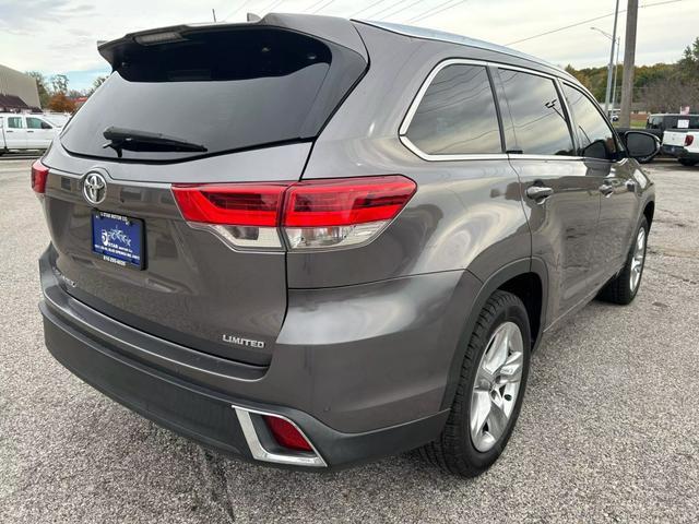 used 2018 Toyota Highlander car, priced at $27,750