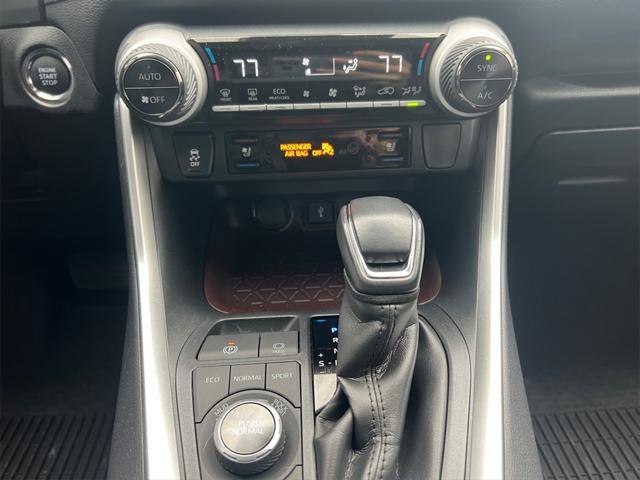 used 2021 Toyota RAV4 car, priced at $31,450