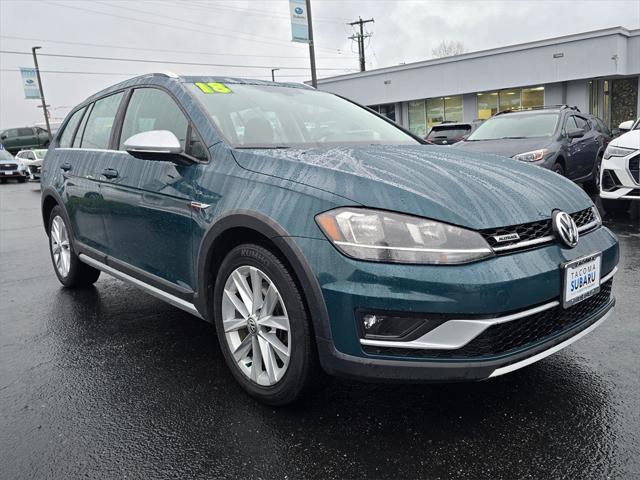 used 2018 Volkswagen Golf Alltrack car, priced at $17,450