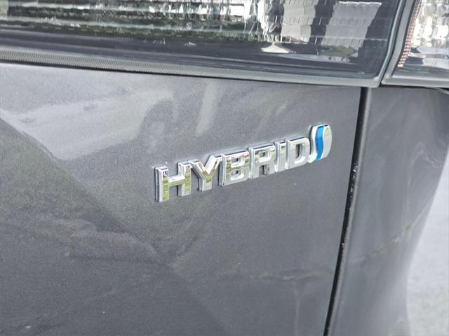 used 2021 Toyota Highlander Hybrid car, priced at $35,950