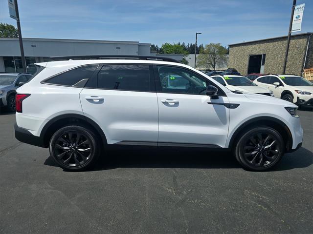 used 2021 Kia Sorento car, priced at $32,350