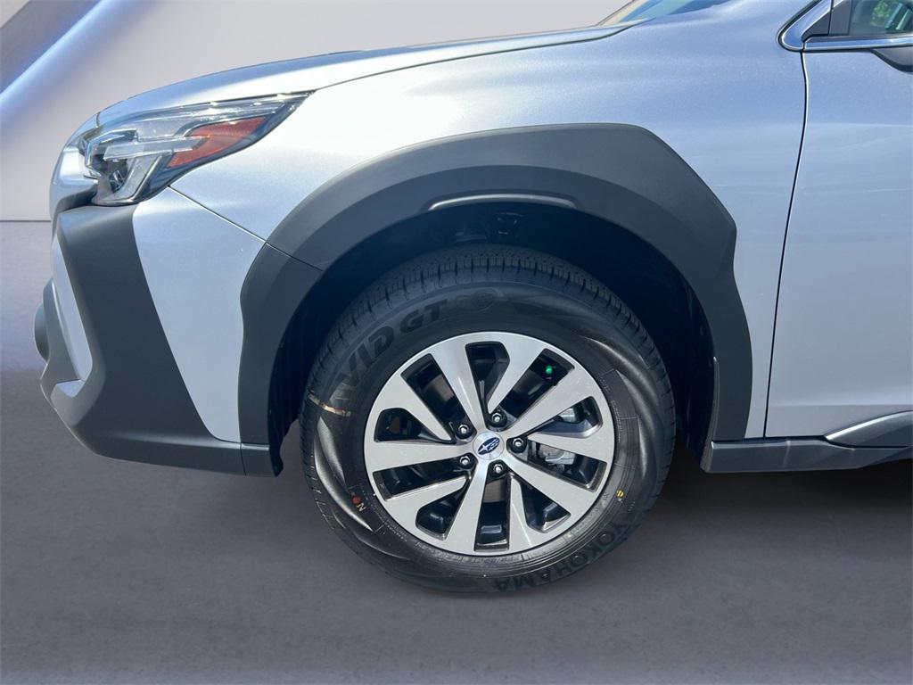 new 2025 Subaru Outback car, priced at $33,913