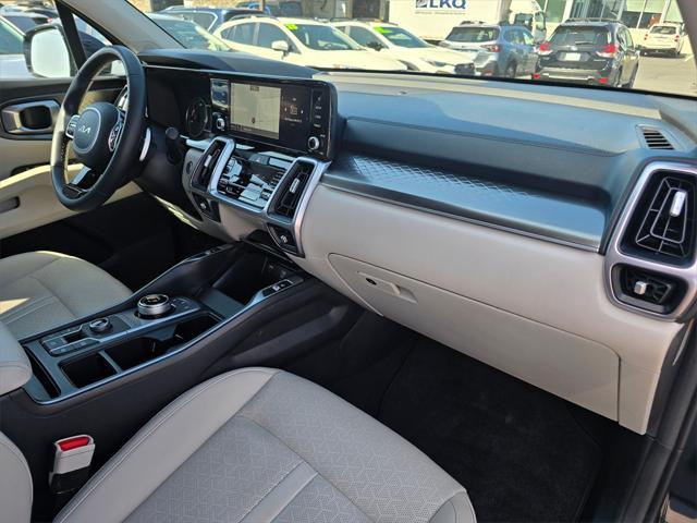 used 2023 Kia Sorento Hybrid car, priced at $31,450