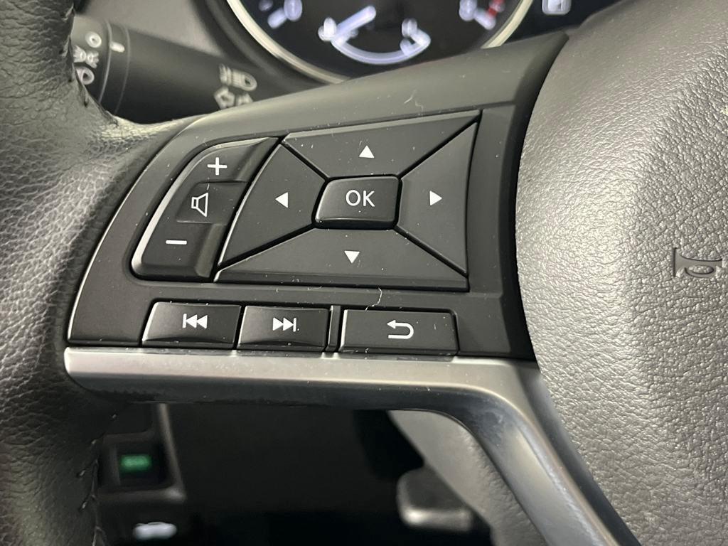 used 2022 Nissan Rogue Sport car, priced at $23,526