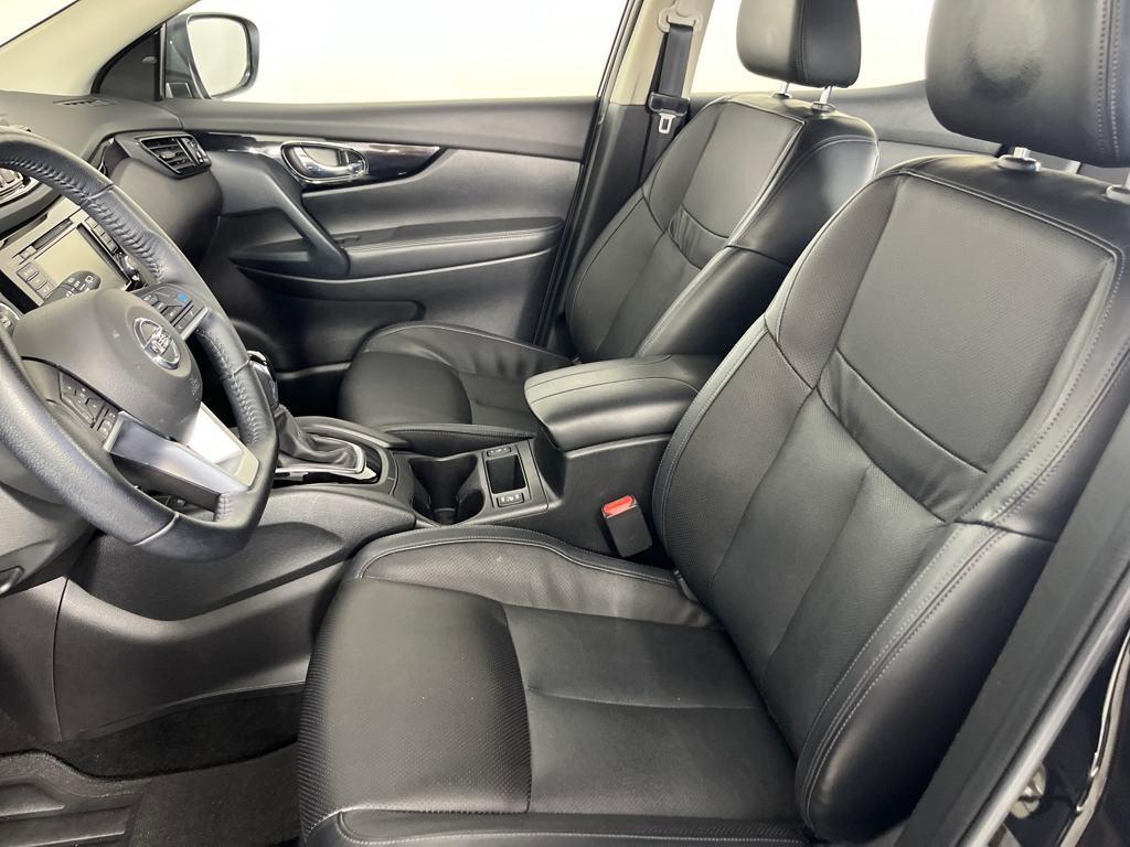 used 2022 Nissan Rogue Sport car, priced at $23,526