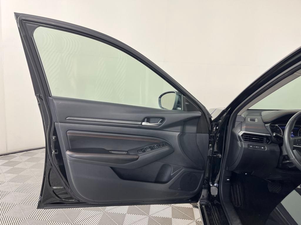used 2022 Nissan Altima car