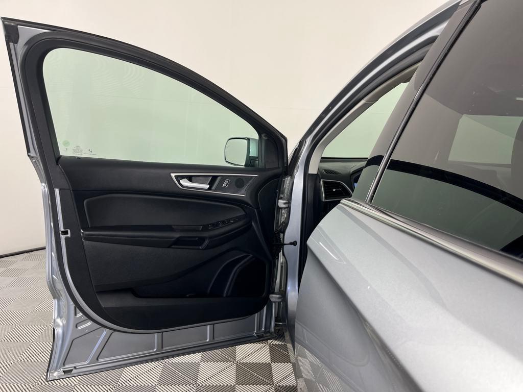 used 2024 Ford Edge car, priced at $27,805