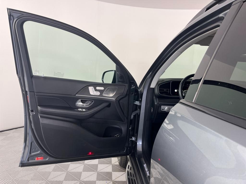 used 2023 Mercedes-Benz GLS 450 car, priced at $62,791