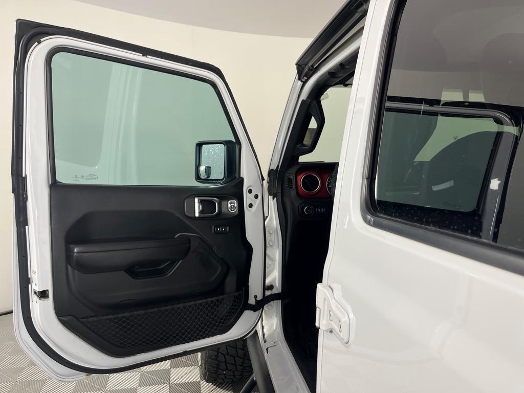 used 2018 Jeep Wrangler Unlimited car, priced at $29,991