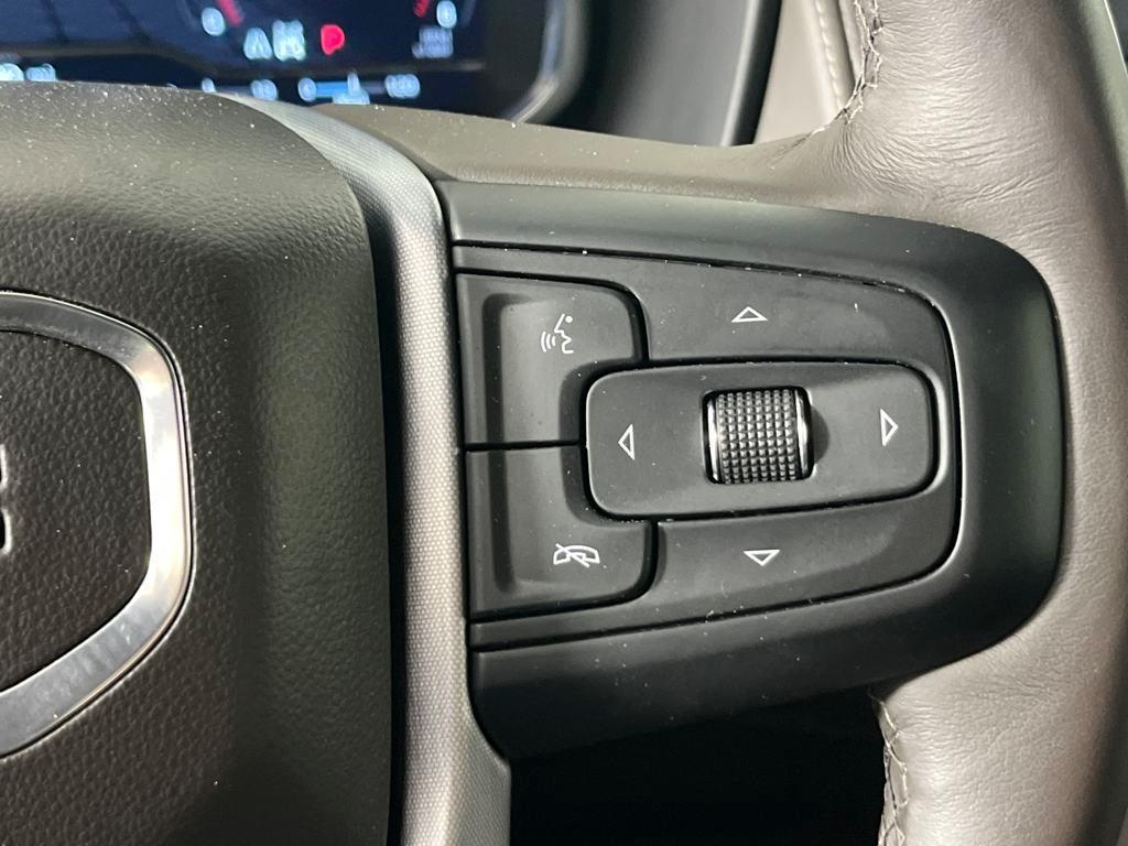 used 2022 GMC Yukon car, priced at $48,526