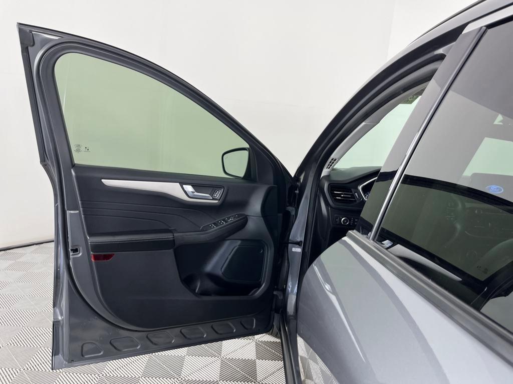 used 2022 Ford Escape car, priced at $26,991