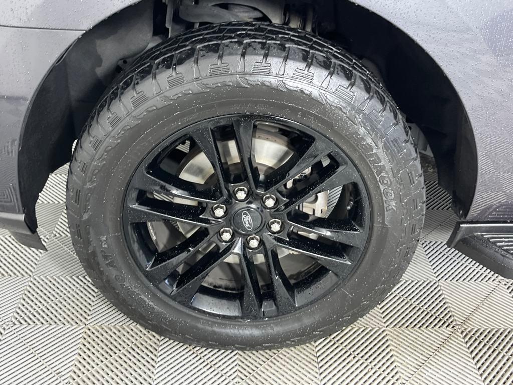 used 2024 Ford Expedition Max car, priced at $59,457