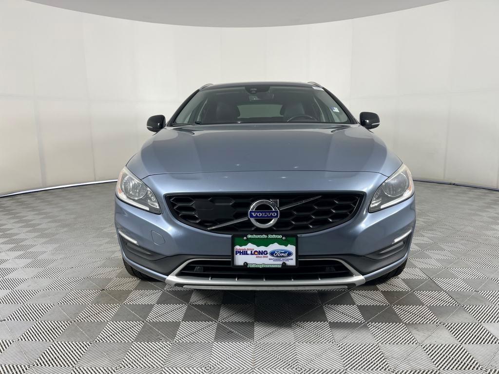 used 2018 Volvo V60 Cross Country car, priced at $15,992