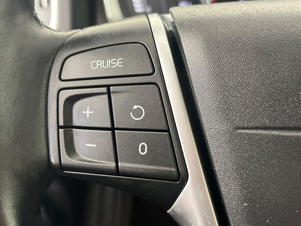 used 2018 Volvo V60 Cross Country car, priced at $15,992