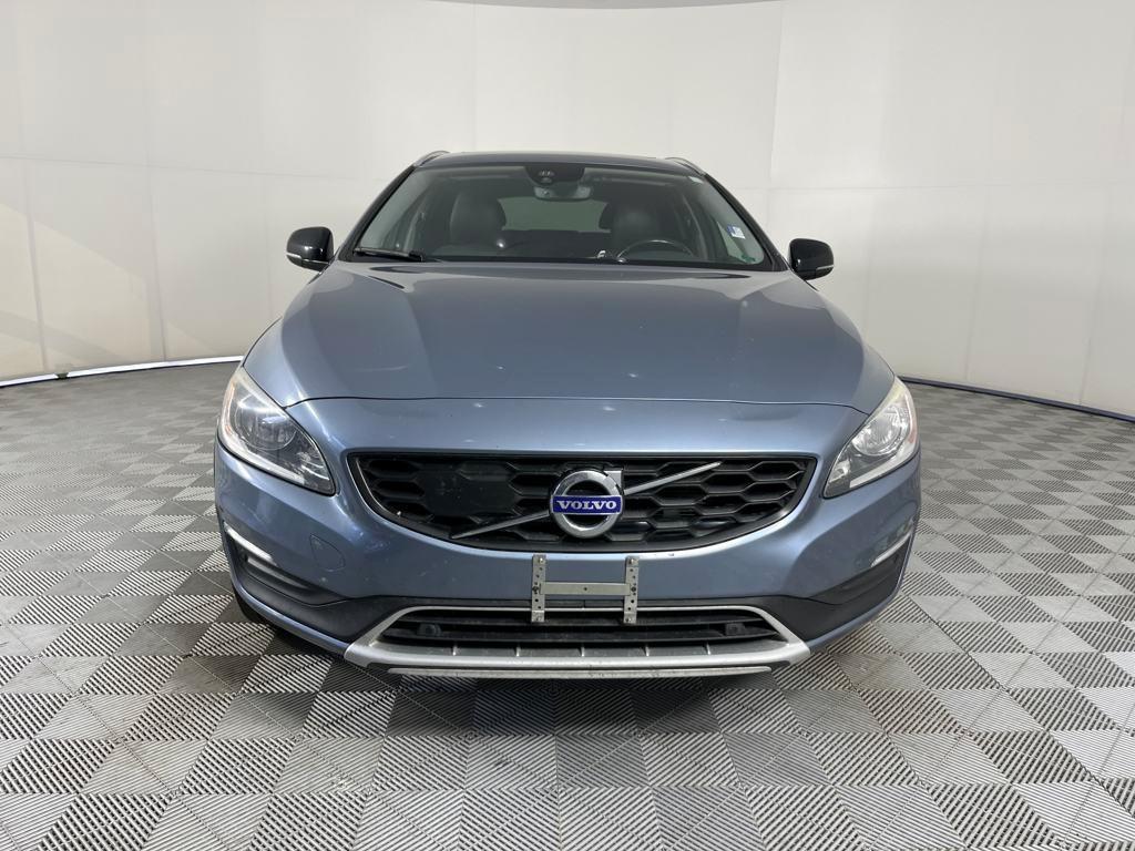 used 2018 Volvo V60 Cross Country car, priced at $17,609