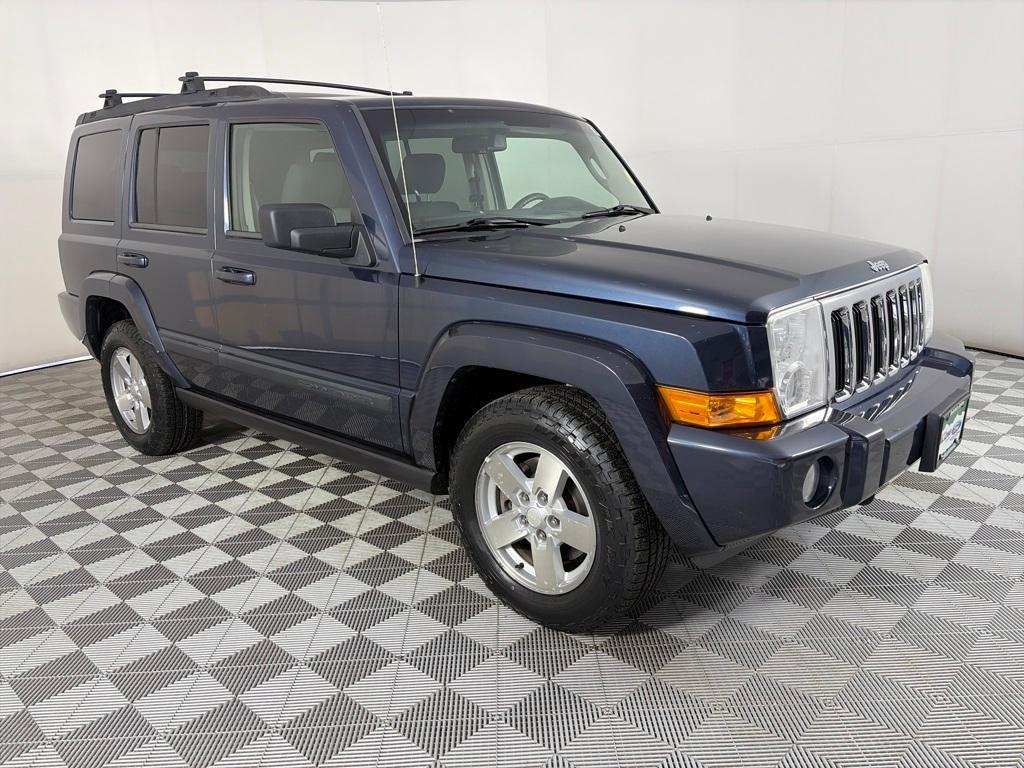 used 2008 Jeep Commander car, priced at $10,292