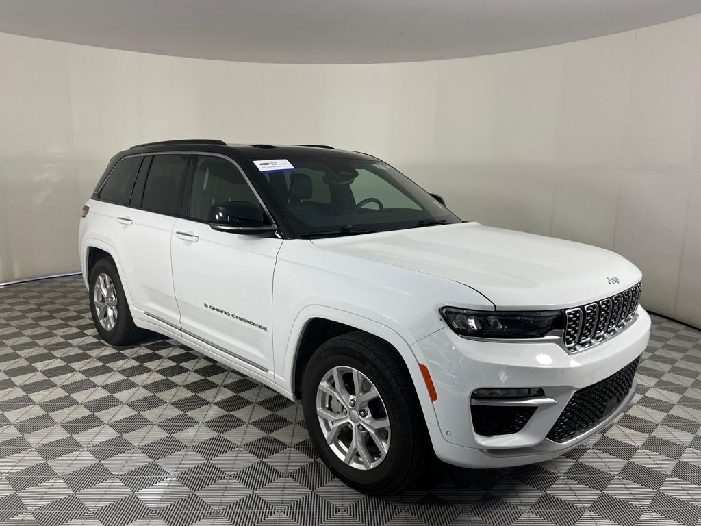 used 2024 Jeep Grand Cherokee car, priced at $49,991