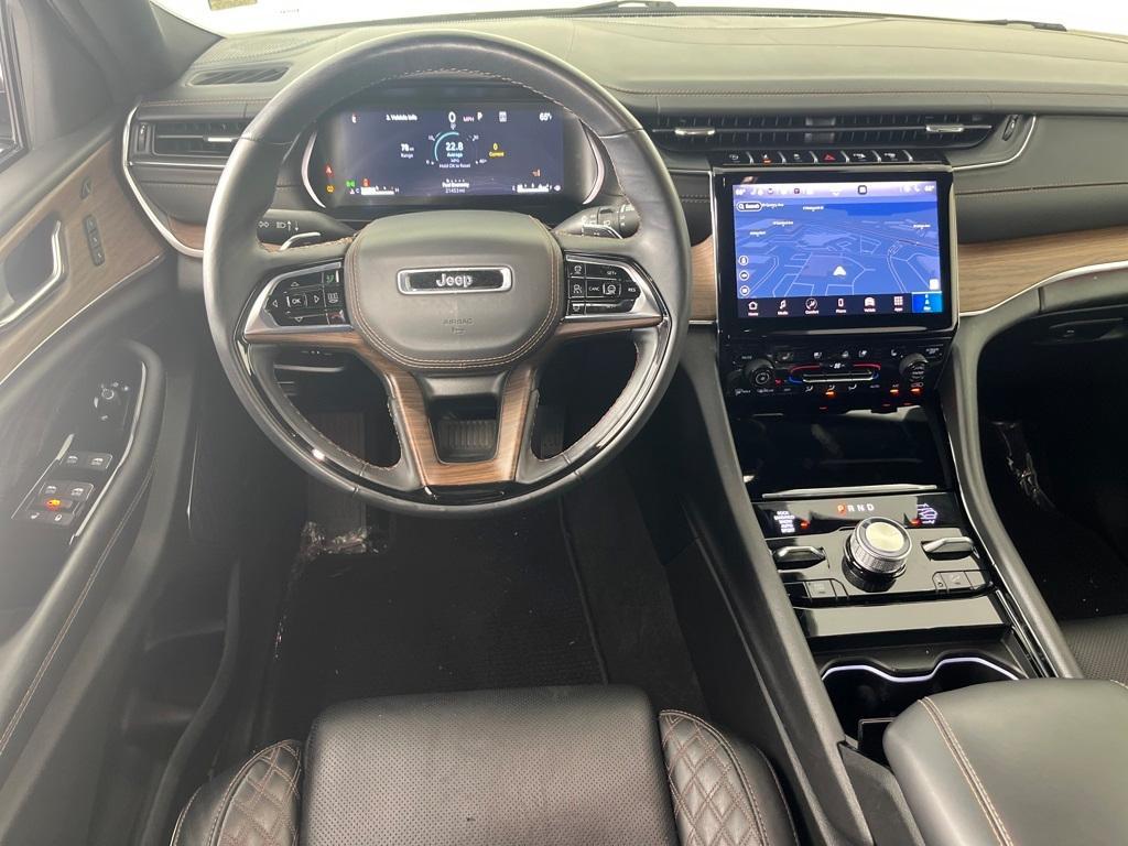 used 2024 Jeep Grand Cherokee car, priced at $49,991