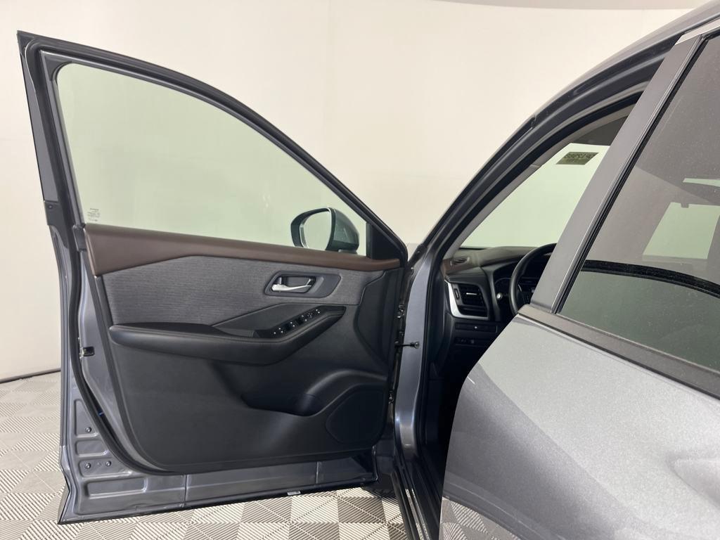 used 2023 Nissan Rogue car, priced at $26,991