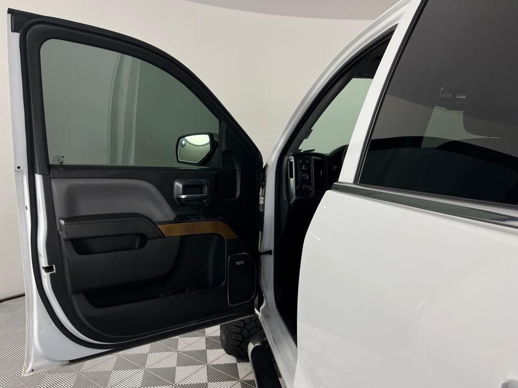 used 2015 Chevrolet Silverado 1500 car, priced at $22,451