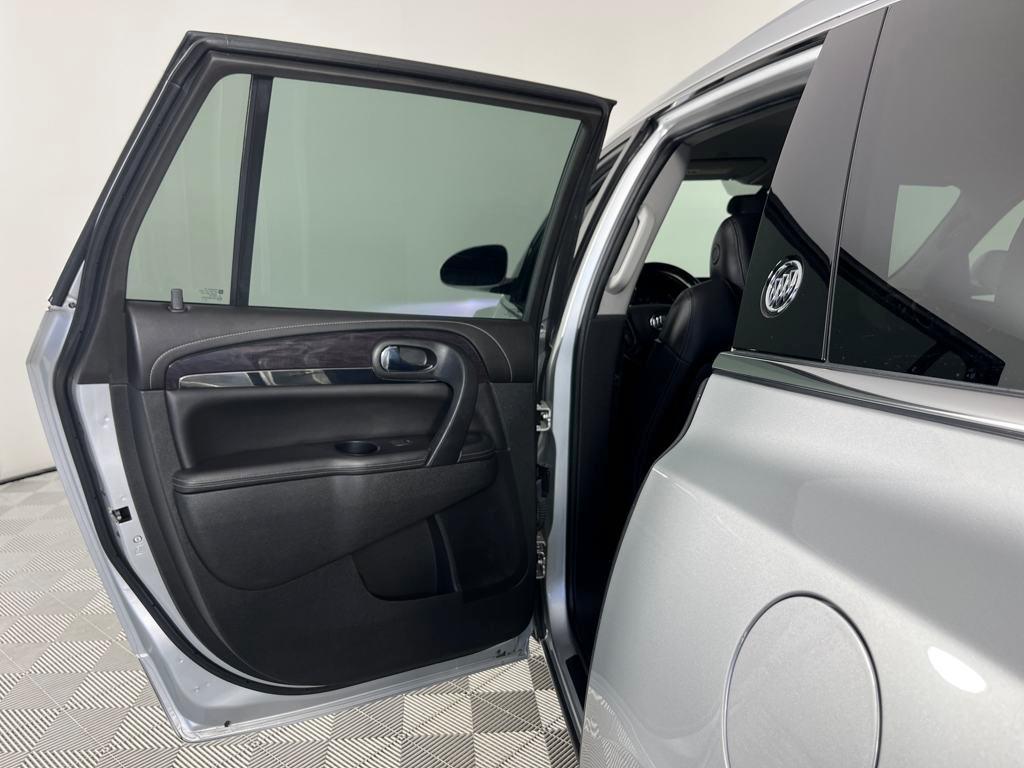 used 2016 Buick Enclave car