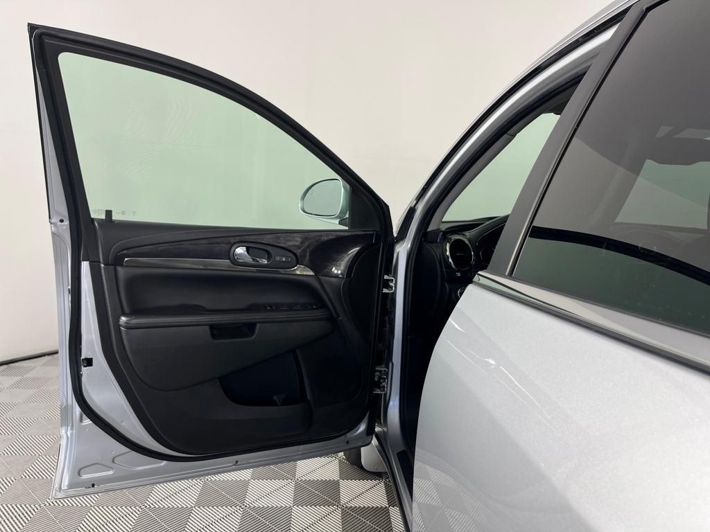 used 2016 Buick Enclave car