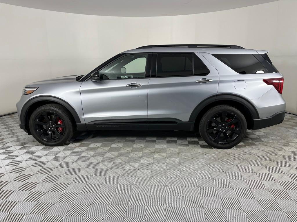 used 2022 Ford Explorer car