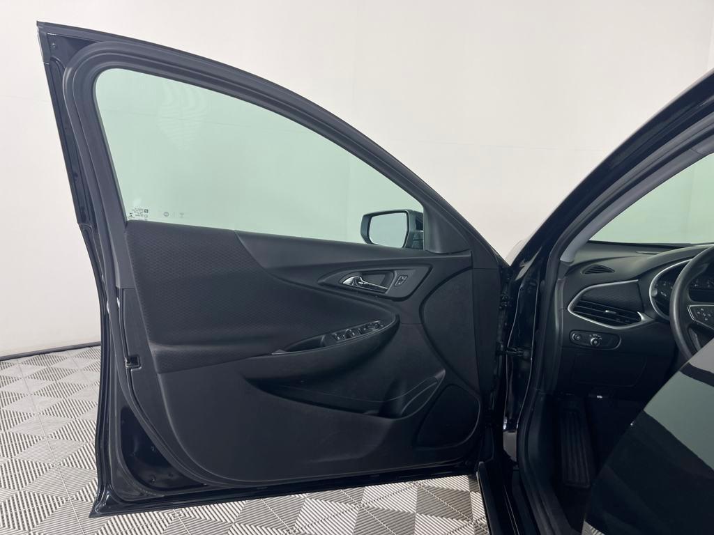 used 2024 Chevrolet Malibu car, priced at $20,791