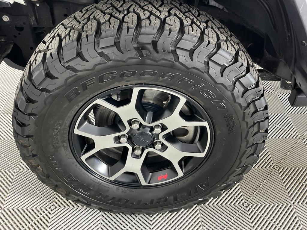 used 2019 Jeep Wrangler Unlimited car, priced at $32,591