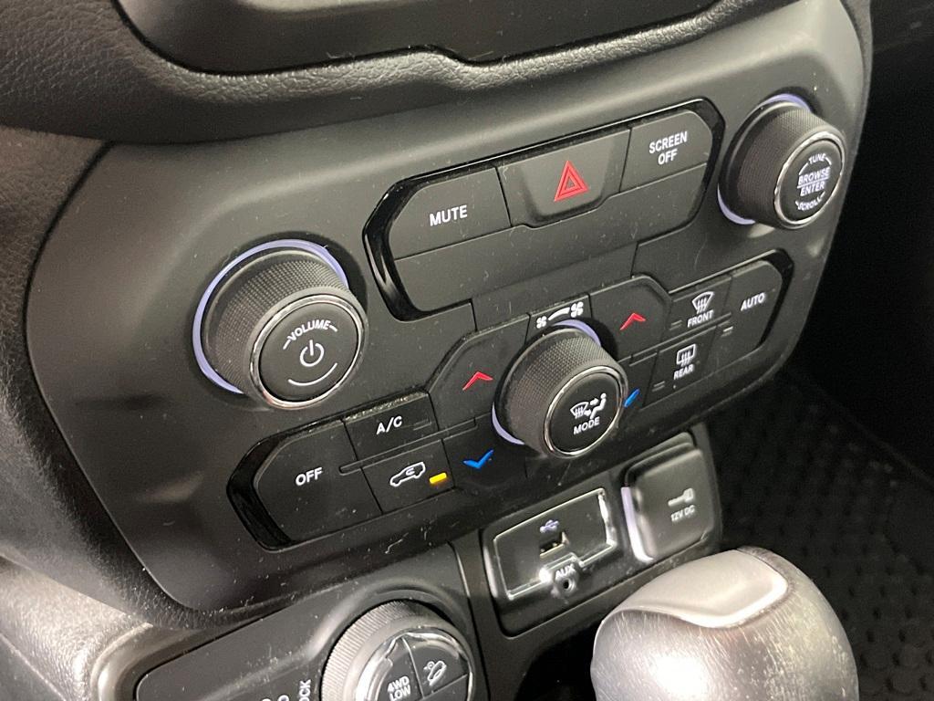 used 2020 Jeep Renegade car, priced at $19,291