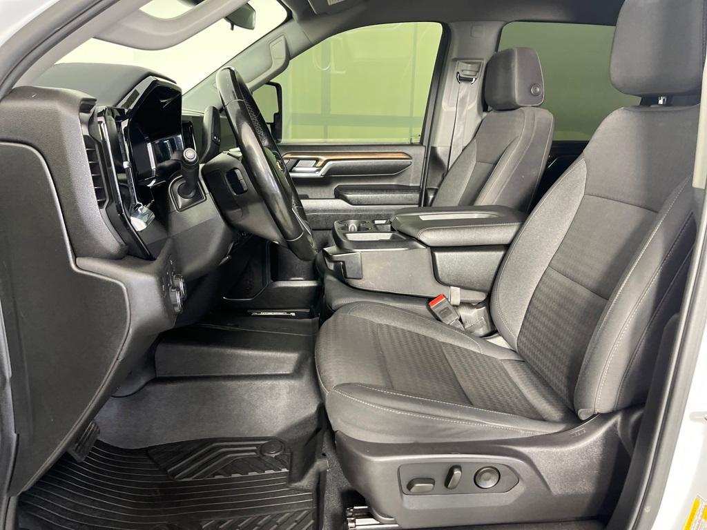 used 2024 Chevrolet Silverado 2500 car, priced at $51,291