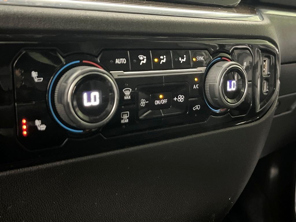 used 2024 Chevrolet Silverado 2500 car, priced at $51,291