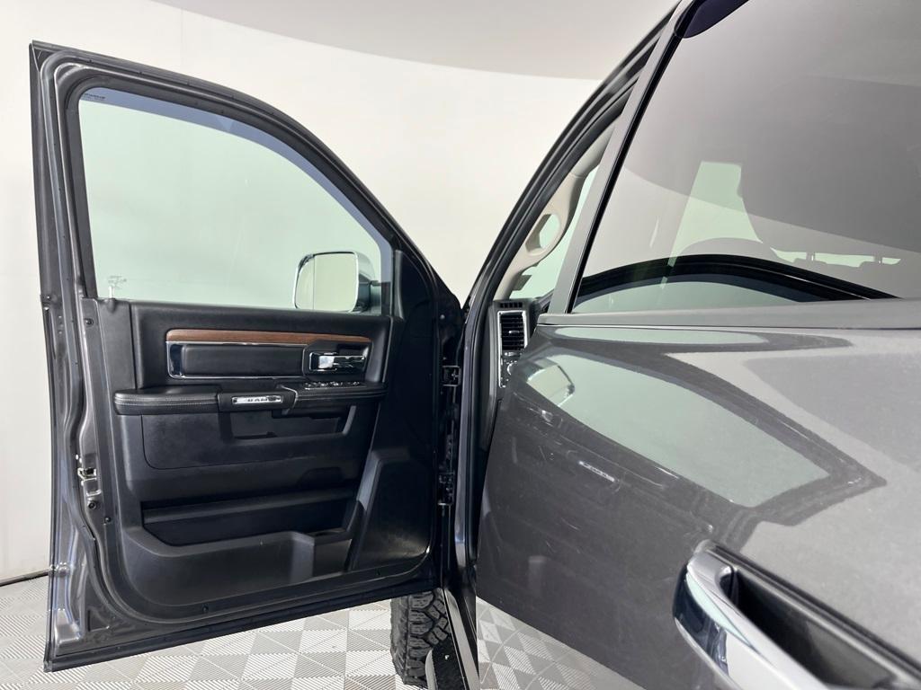 used 2016 Ram 2500 car