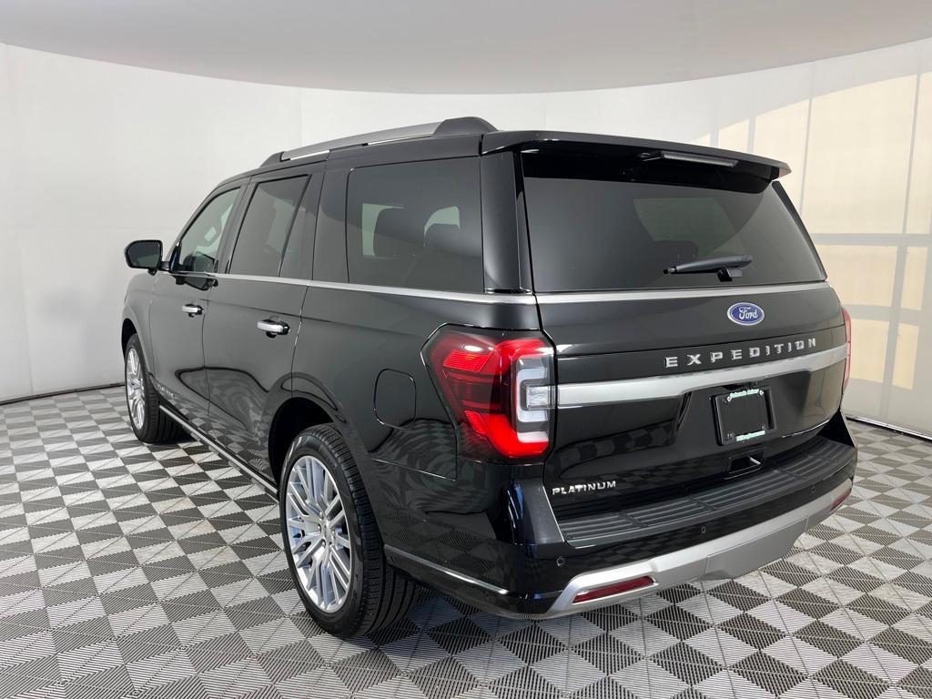 new 2024 Ford Expedition car, priced at $69,621