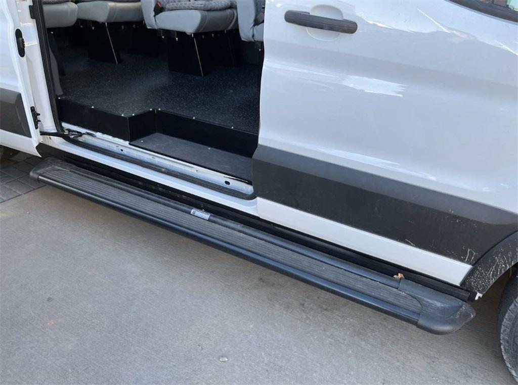 new 2023 Ford Transit-350 car