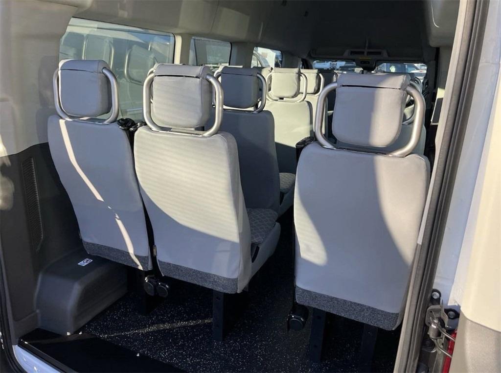 new 2023 Ford Transit-350 car