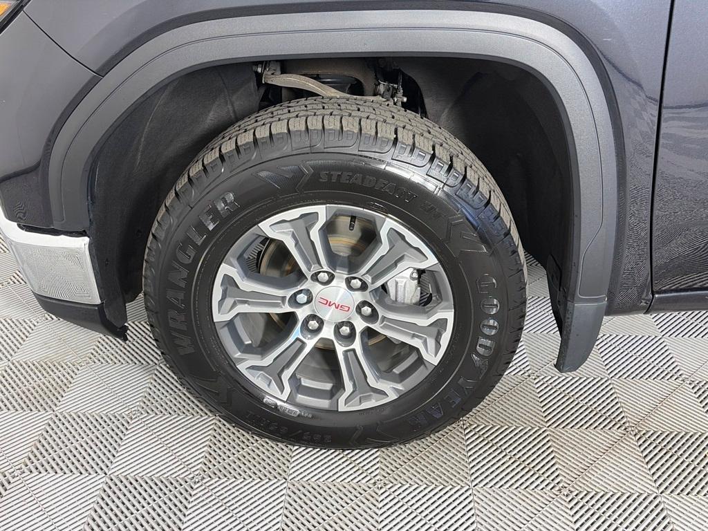 used 2023 GMC Sierra 1500 car, priced at $40,492