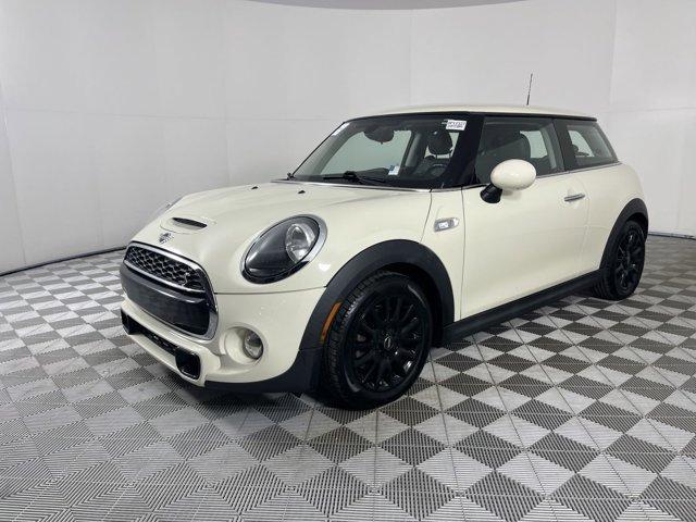 used 2019 MINI Hardtop car, priced at $13,992