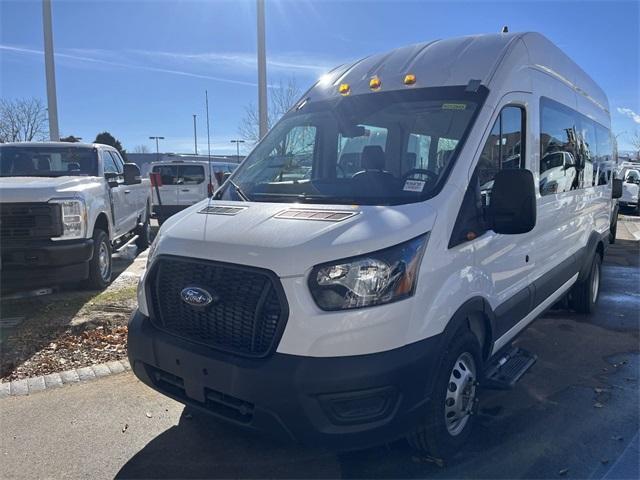 new 2023 Ford Transit-350 car