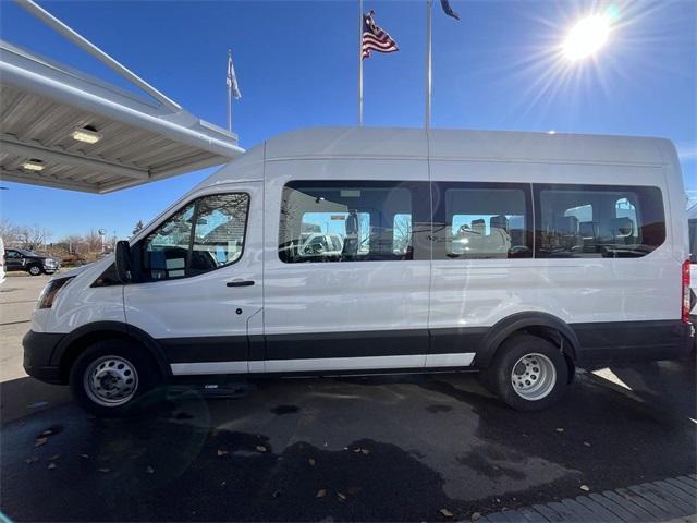 new 2023 Ford Transit-350 car
