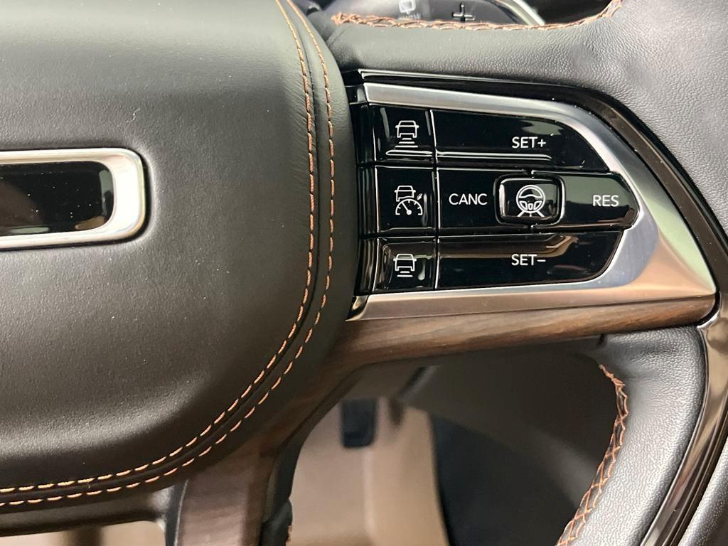 used 2023 Jeep Grand Cherokee car, priced at $49,991