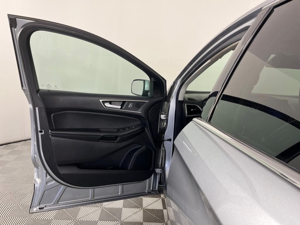 used 2022 Ford Edge car, priced at $23,991