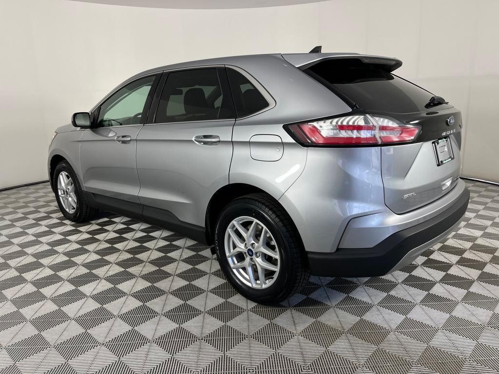 used 2022 Ford Edge car, priced at $23,991