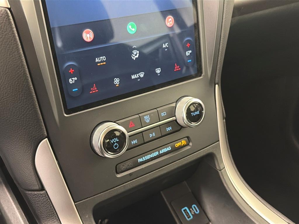 used 2024 Ford Edge car, priced at $24,294