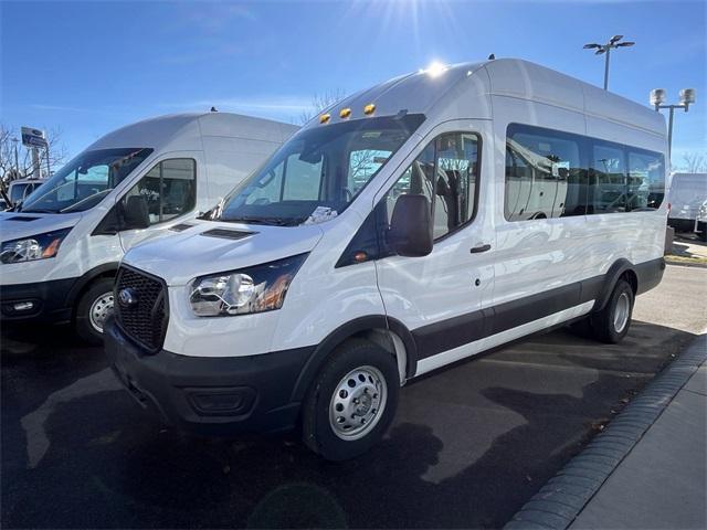 new 2023 Ford Transit-350 car