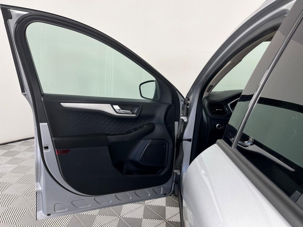 used 2020 Ford Escape car, priced at $17,991
